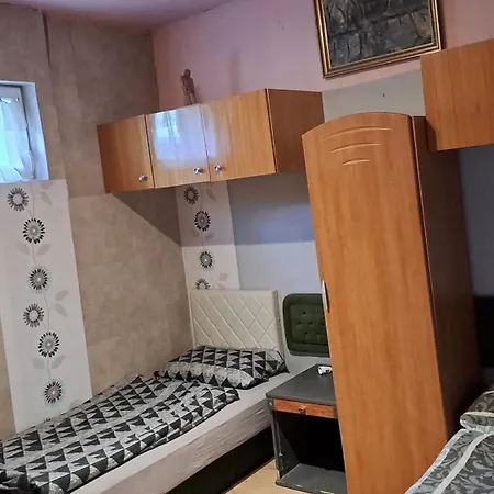 Sarkany Lak Budapestnel Holiday home Budapest