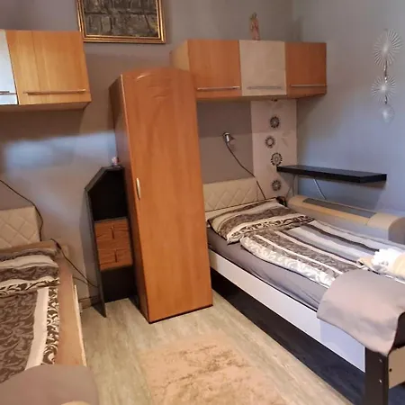 Sarkany Lak Budapestnel * Budapest