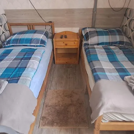 Sarkany Lak Budapestnel Holiday home Budapest