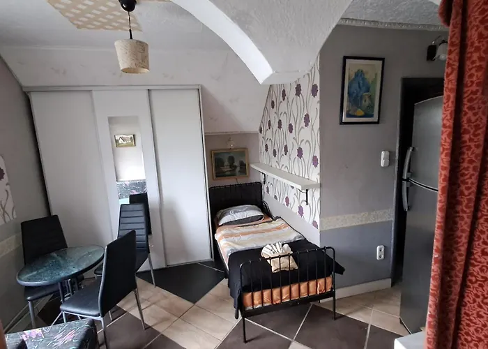 Sarkany Lak Budapestnel * Budapest