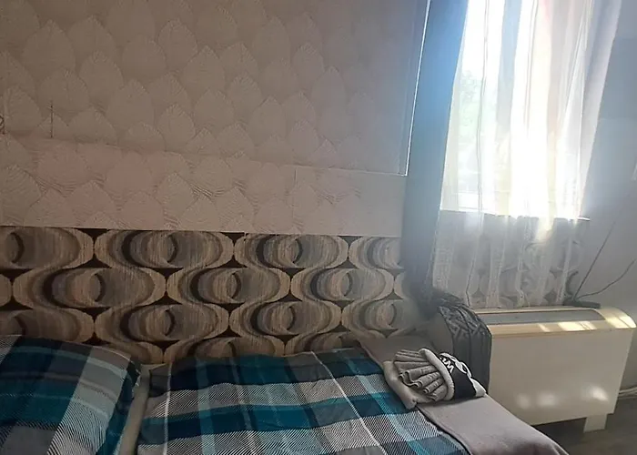 Sarkany Lak Budapestnel Ferienhaus *